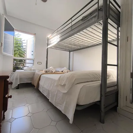 100m From The Paradisiacal Coves Of Ferienhaus Torrevieja