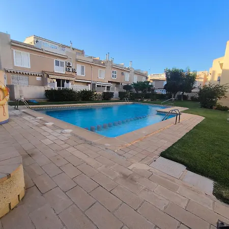Ferienhaus 100m From The Paradisiacal Coves Of Torrevieja
